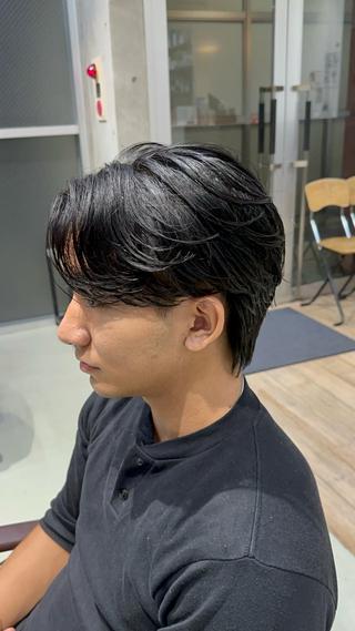 パーマ メンズ fifth原宿 宮部蓮のヘアスタイル