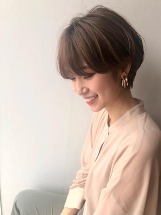 ショート 岸川 恭子のヘアスタイル