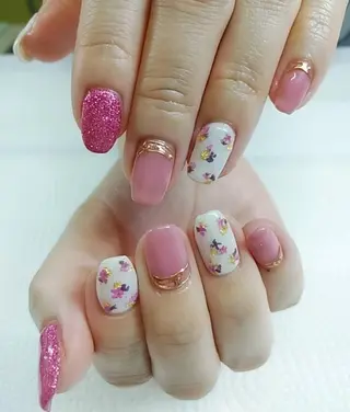 ネイル プライベートサロン Rosy Lilyのネイルデザイン
