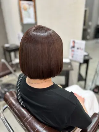 ミディアム 猪瀬 純子のヘアスタイル