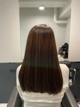 ロング Akala hitomiのヘアスタイル