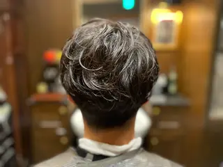 パーマ 京都フェードカット 田嶋勇祐のヘアスタイル