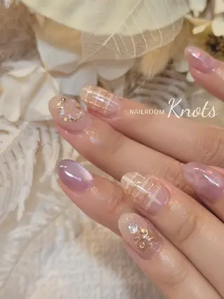 ネイル ﾈｲﾙﾙｰﾑ ﾉｯﾂ 八王子のネイルデザイン