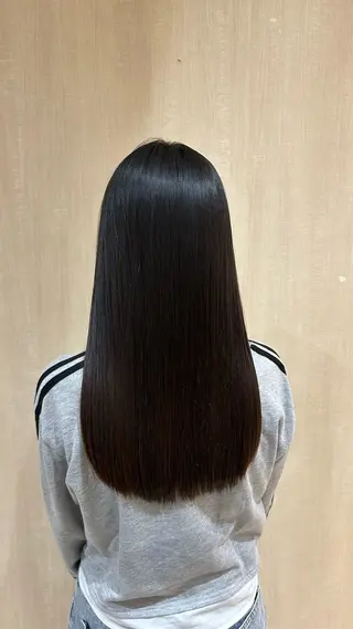 ロング パーマ Kasumi 🎀艶カラーのヘアスタイル