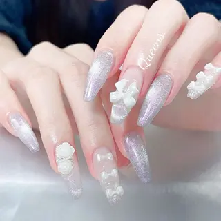 ネイル Queens テイのネイルデザイン