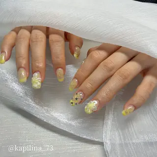 ネイル Kapilina🌺 MOMOのネイルデザイン
