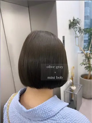 ショート カラー 🤍髪質改善/酸熱× 艶カラー🤍🫧リサのヘアスタイル
