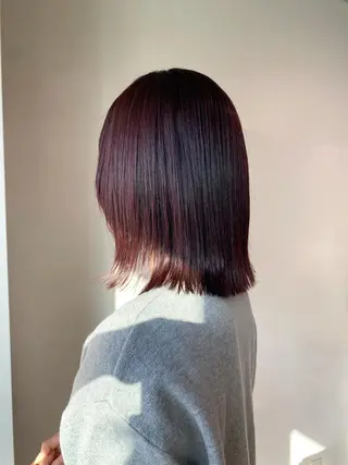 ショート カラー レイヤー/大人ボブ| ワタナベ リョウカのヘアスタイル