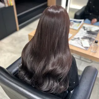 ロング カラー 赤川優衣🩶耳ツボ/ レイヤーカット🩶のヘアスタイル
