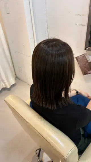 カラー 黒川 萌美のヘアスタイル