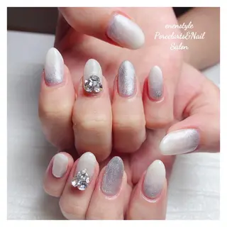 ミディアム ネイル 🐾enen style 🐾のネイルデザイン