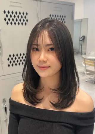 セミロング 森 はるかのヘアスタイル