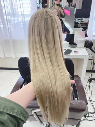 ロング 外れにくいエク💚 EST梅田TAKIのヘアスタイル