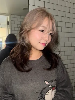 セミロング カラー ヘアアレンジ minto/ パーマモデル募集中のヘアスタイル