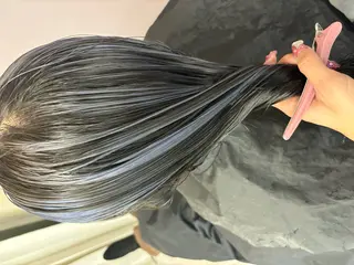 セミロング カラー ヘアアレンジ 💟Opus // Mizuki🐕のヘアスタイル