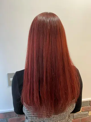 ロング カラー 透明感カラー 🩶🩵🩷AIRIのヘアスタイル