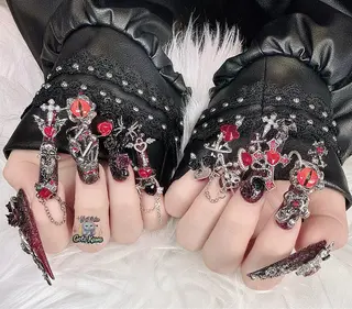 ネイル Gote Kawa nail salonのネイルデザイン
