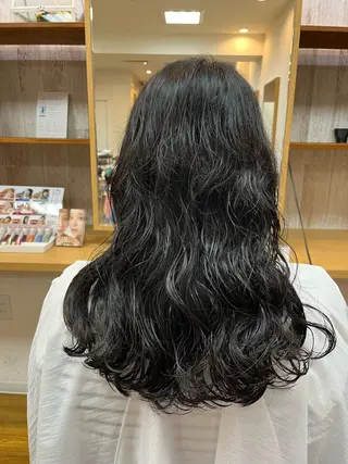 ロング パーマ 泉 綾乃モーラ[鳳店]のヘアスタイル