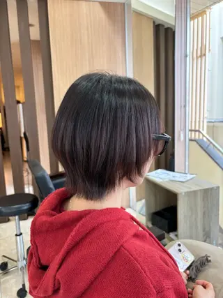 ショート デザインカラー/ オダセイナのヘアスタイル