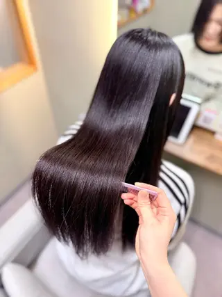 カラー 透明感カラー/艶々髪 /縮毛矯正/シモのヘアスタイル