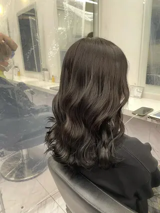 ミディアム カラー パーマ ヘアアレンジ メンズ キッズ ネイル マツエク・マツパ 🦋縮毛/韓国レイヤ ー/透明感カラー🦋のヘアスタイル