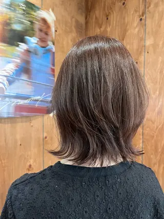 ミディアム 上村 瑞紀のヘアスタイル