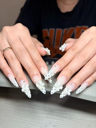 ネイル I pinknail 韓国風·持ち込み専門のネイルデザイン