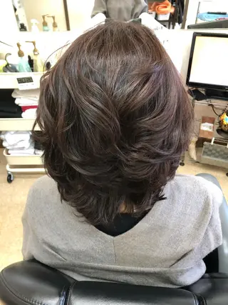 ミディアム カラー 石塚 浩のヘアスタイル