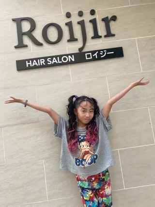 ロング カラー ヘアアレンジ roijir ロイジーのヘアスタイル