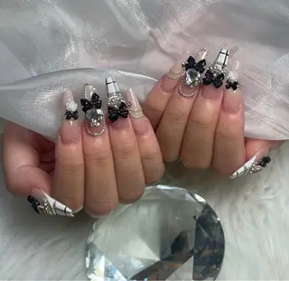 ネイル Rinaky Amee Nailのネイルデザイン