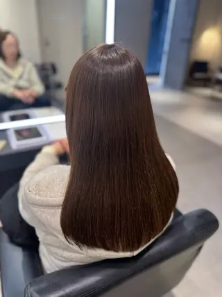 ロング KOUYU(ému) 伏見/カラーモデルのヘアスタイル