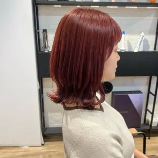 ミディアム 鈴木 麻希のヘアスタイル