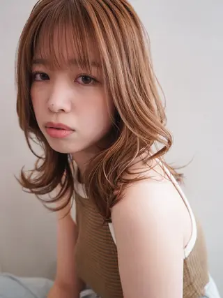 セミロング カラー 花井 啓好のヘアスタイル