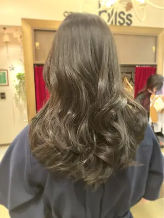 セミロング 阿部 雲母のヘアスタイル