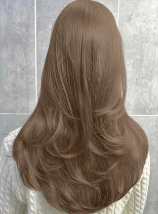 ロング カラー 顔まわりの神様✨ 透明感カラー藤嶋秀幸のヘアスタイル