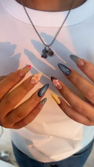 ネイル MIU @306.211のネイルデザイン