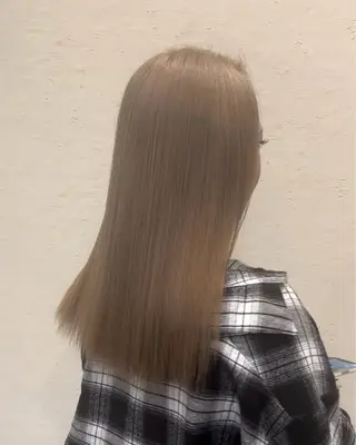 ロング ハイトーンカラー/メ ンズカット/舘山優羽のヘアスタイル