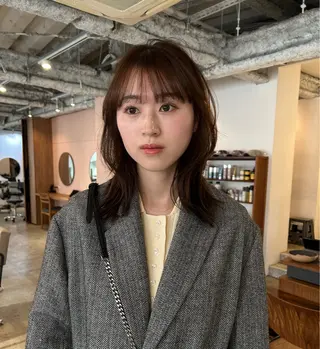 セミロング カラー ヘアアレンジ 🎀suzuna 透明感colorのヘアスタイル