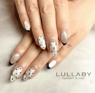 ネイル LULLABY 銀座並木通り店のネイルデザイン