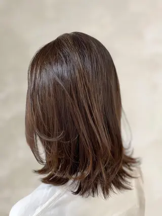ミディアム 似合わせカットカラー 🌿つじおかるみのヘアスタイル