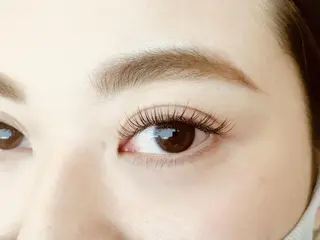 マツエク・マツパ アイブロウ AIMEROSE 心斎橋のマツエク・マツパデザイン