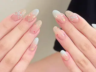 Luna ✨のネイルデザイン