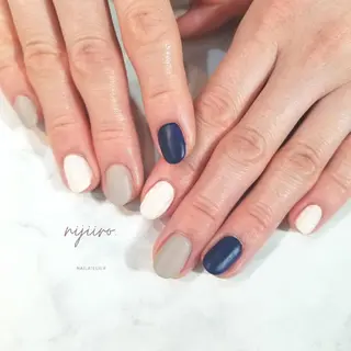 ネイル nijiiro🌈 サトウのネイルデザイン