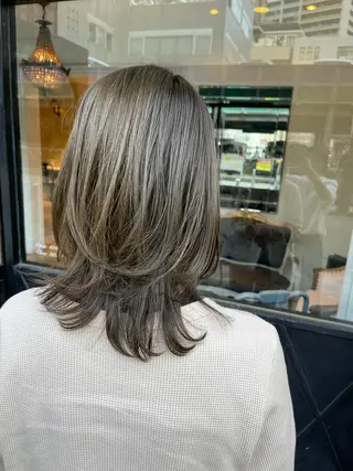 カラー 竹尾 優斗のヘアスタイル