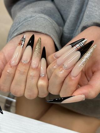 ネイル SHION  のネイルデザイン