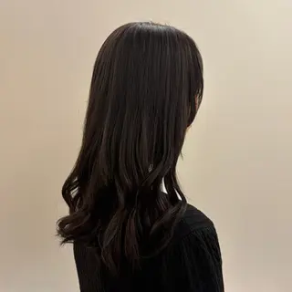 カラー モデル募集中🪽*. ￤謝花 卯依のヘアスタイル