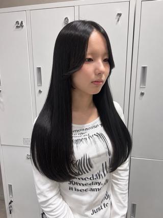 ロング カラー kaho🫧 オリーブ/艶髪のヘアスタイル