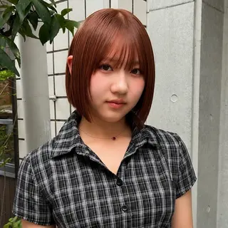 ショート ハイトーン/レイヤー カット/TAKEのヘアスタイル