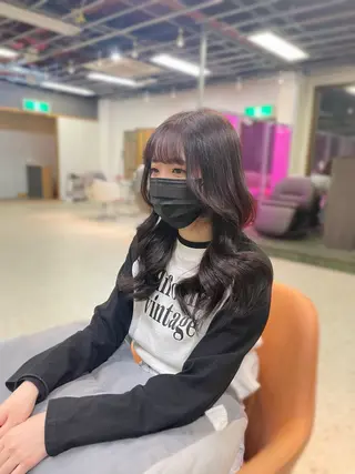 セミロング ))ブリーチ特化(( 渡邉 怜のヘアスタイル