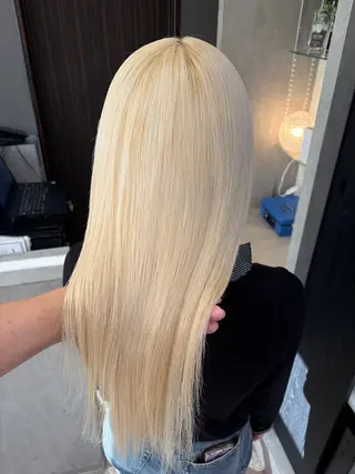 セミロング カラー 天神暖色カラー レイヤー・髪質改善のヘアスタイル